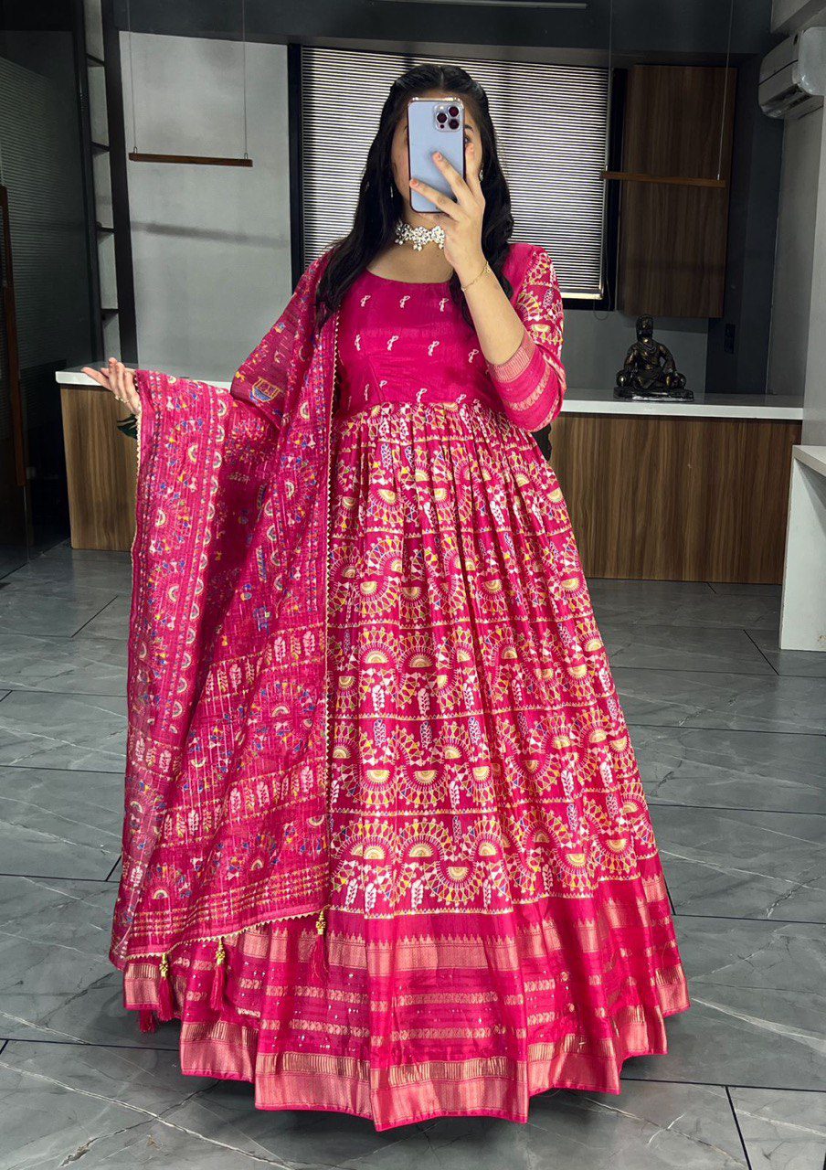 Vibrant Gajri & light Mehendi Soft Silk Celebrity Inspired Palum Gotta Patti Farshi Coord set main image 1
