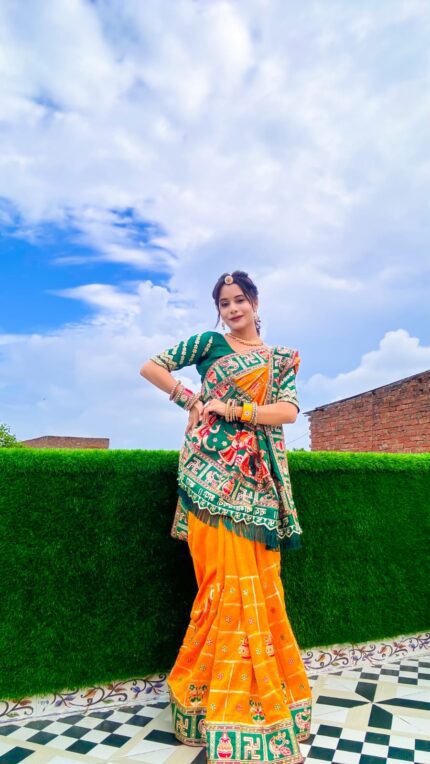 Pure Gharchola Saubhagyavati Bhava Panetar Saree Hevy Bridal Look Yellow Green Pallu With Embroidery Work