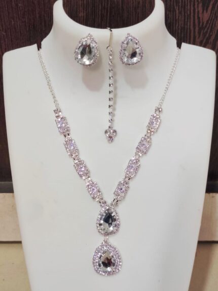 Traditional Teardrop Stone Pendant Set with Maang Tikka kgm brand