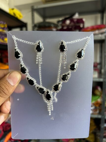 Womens Nacklace With Earring Kgm Brand New Collection