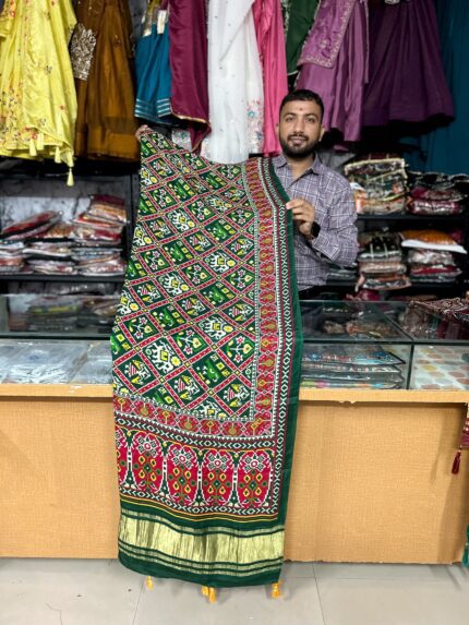 Gaji Silk Lagadi Pato Style Printed Dupatta for Women KGM Brand Gaji Silk Traditional Dupatta Designer Gaji Silk Ethnic Dupatta with Tassels Women's Printed Gaji Silk Dupatta Premium Lagadi Pato Style Dupatta